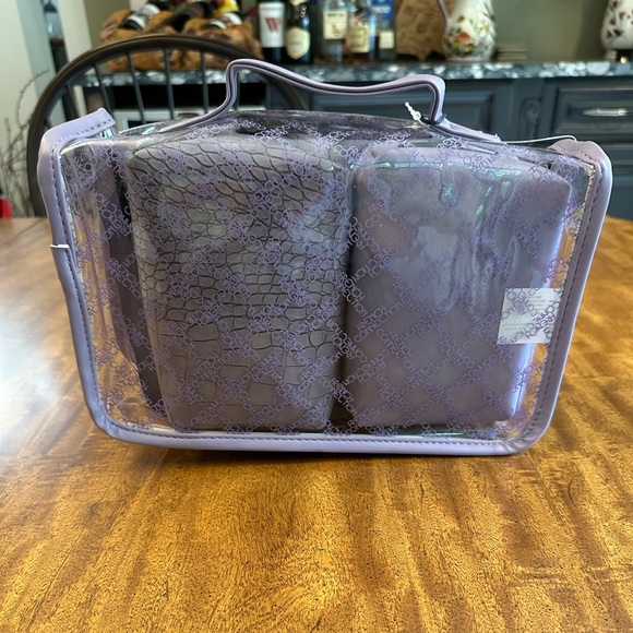 French Connection® women’s Three Pack OPHELIA CROCO COSMETIC SET - Picture 3 of 12